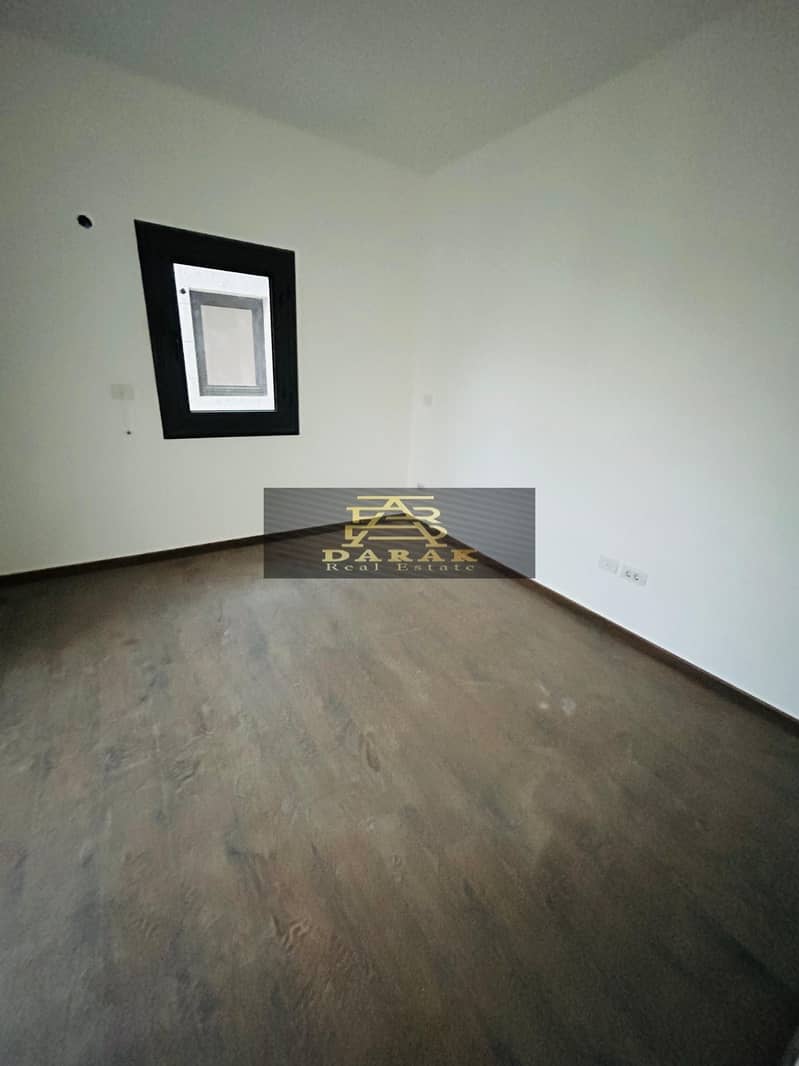 4 6c23f5a3-dd29-4d0f-837d-fc33f219c172. jpeg