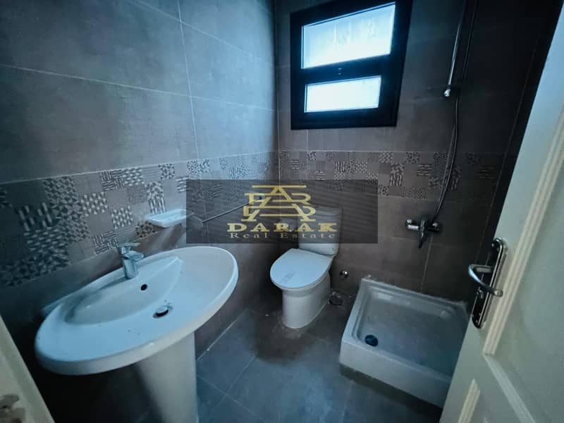 12 ec2864ed-d14c-484f-a768-1197df359688. jpeg