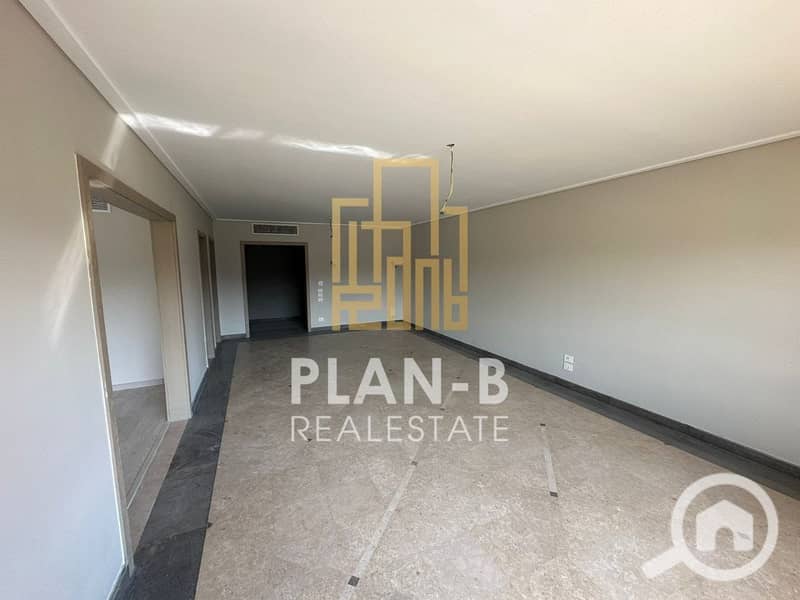 12 b0ae0977-a5e1-4d7c-b056-7614a0722209. jpeg