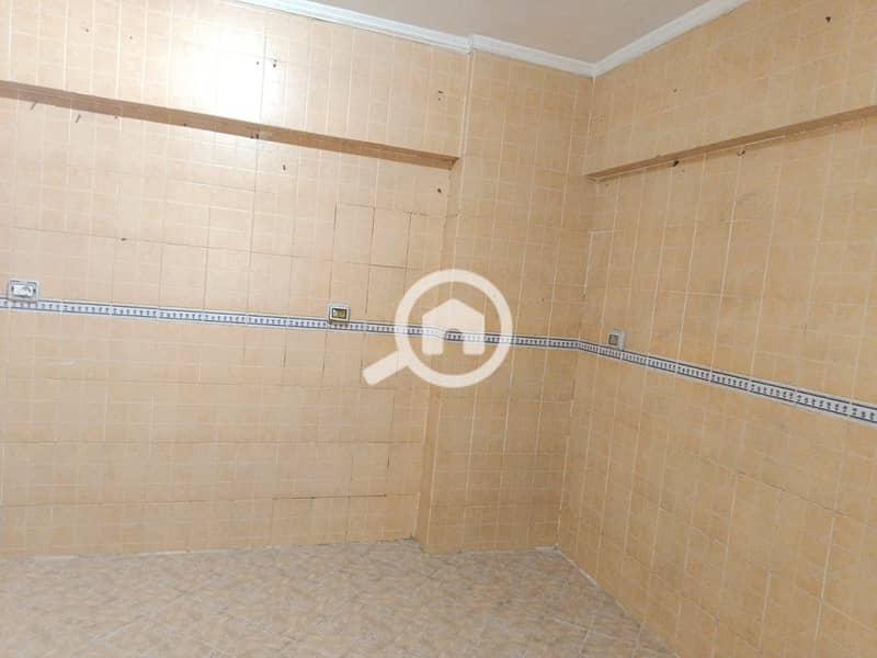 8 725ea638-577c-4db5-8fcc-389570ee1be6. jpeg