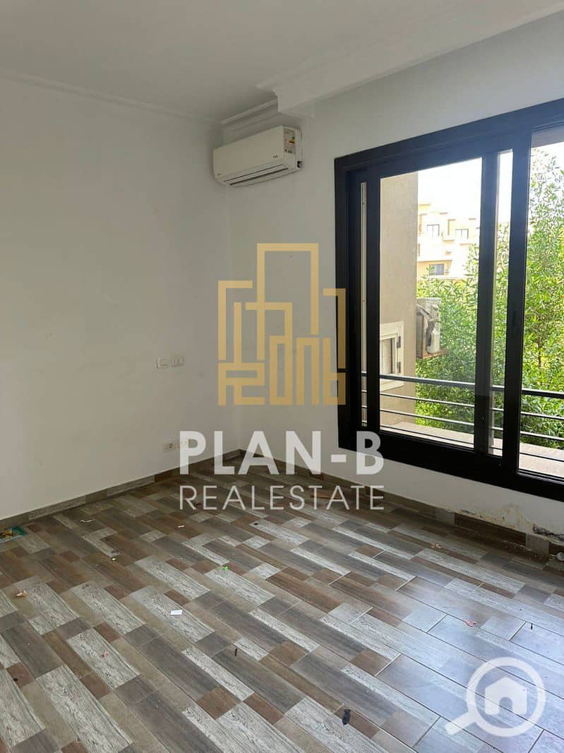 5 107f7075-c06f-406b-94dd-aa01ff95425a. jpeg