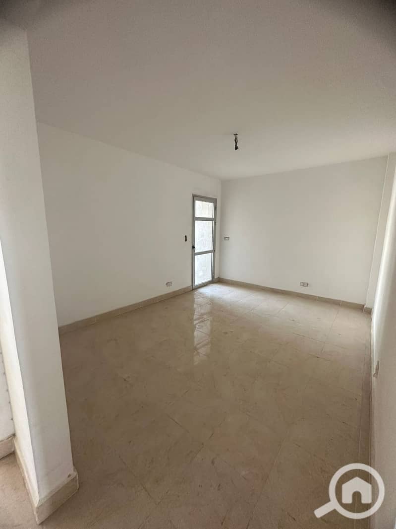 10 a122b8b1-75b5-4b23-96a8-50d352deadf5. jpg