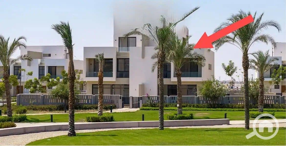 3 32901697-800x600. jpg