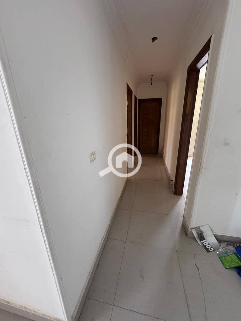 3 e1ec86b8-f416-455b-aa8c-2acfe43771f7. jpg