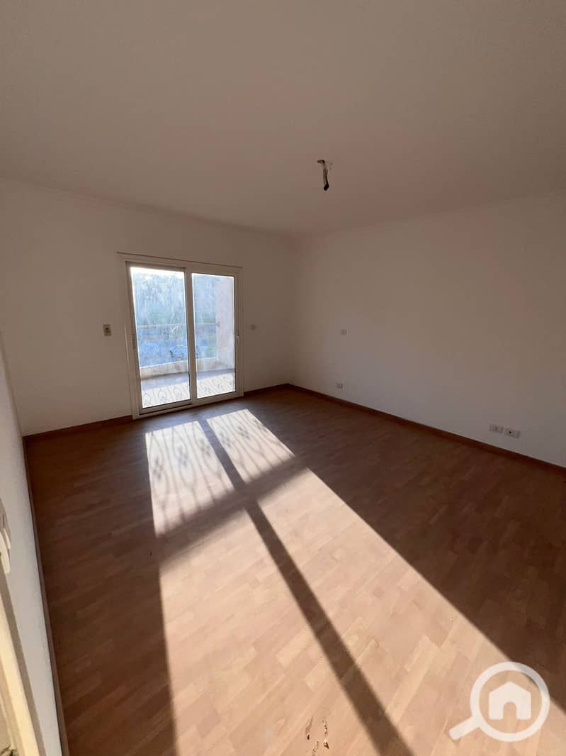 8 WhatsApp Image 2025-09-18 at 1.18. 39 PM (2). jpeg