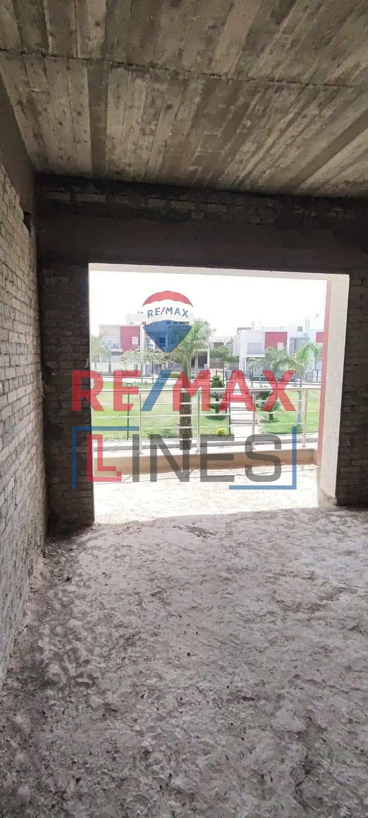 7 ba2b8b62-7660-4c99-8ce9-4859b48daa76. jpg