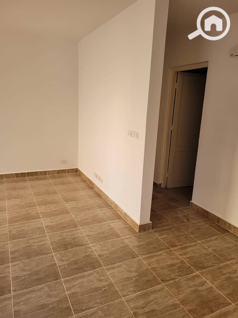 3 WhatsApp Image 2025-11-08 at 15.26. 55_d5ec119a. jpg