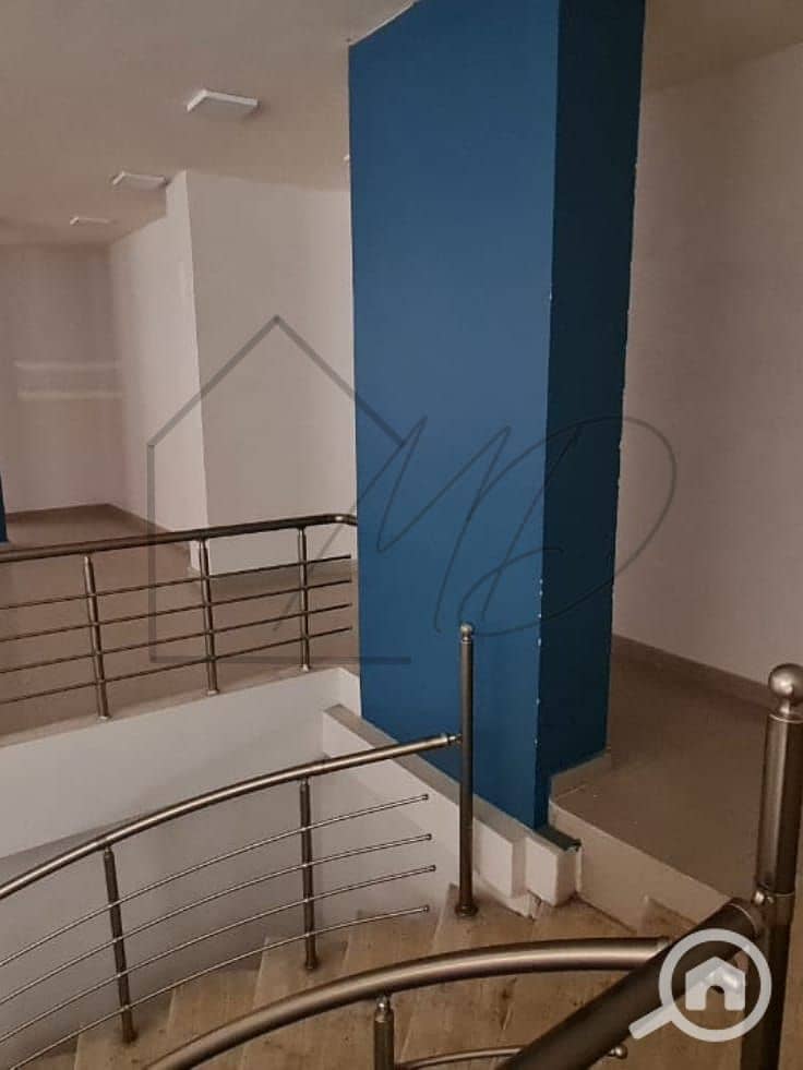 4 WhatsApp Image 2025-11-08 at 6.07. 53 PM (3). jpeg