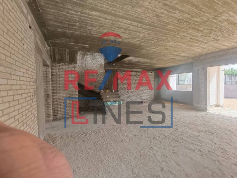 4 bda2c363-11bd-4040-b5c8-bf62146760d0. jpg