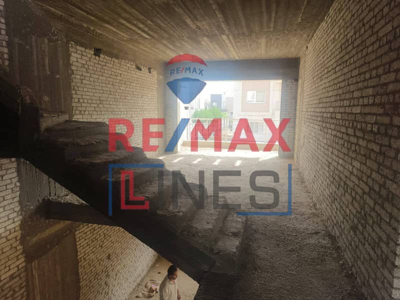 6 80d73c71-5dfd-4764-9ad0-7c5dc47177f2. jpg