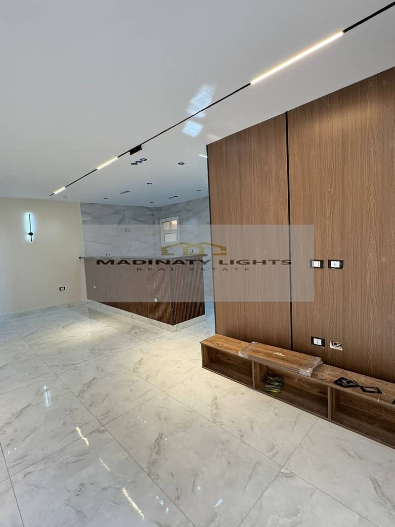 4 WhatsApp Image 2025-11-04 at 1.14. 50 PM (3). jpeg