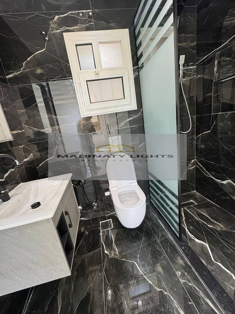 16 WhatsApp Image 2025-11-04 at 1.14. 49 PM (2). jpeg