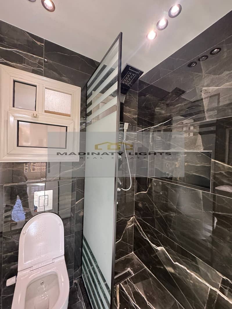 19 WhatsApp Image 2025-11-04 at 1.14. 48 PM (2). jpeg