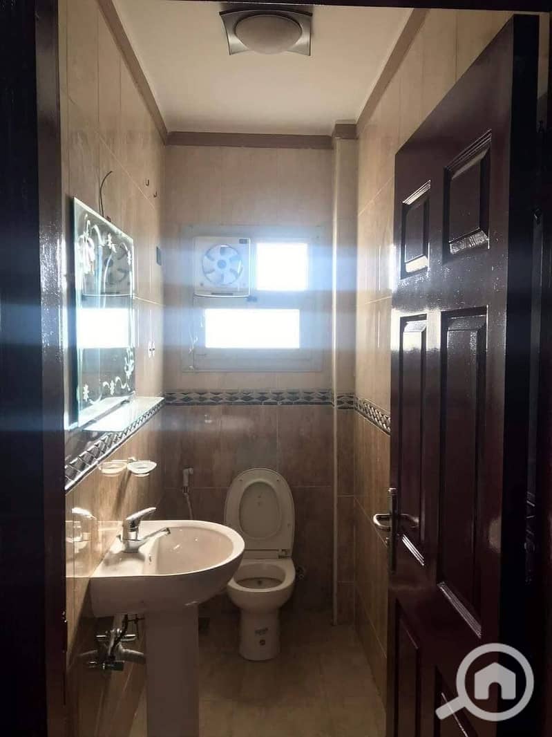 2 49a80453-0a96-4446-856c-30c678111ec1. jpg