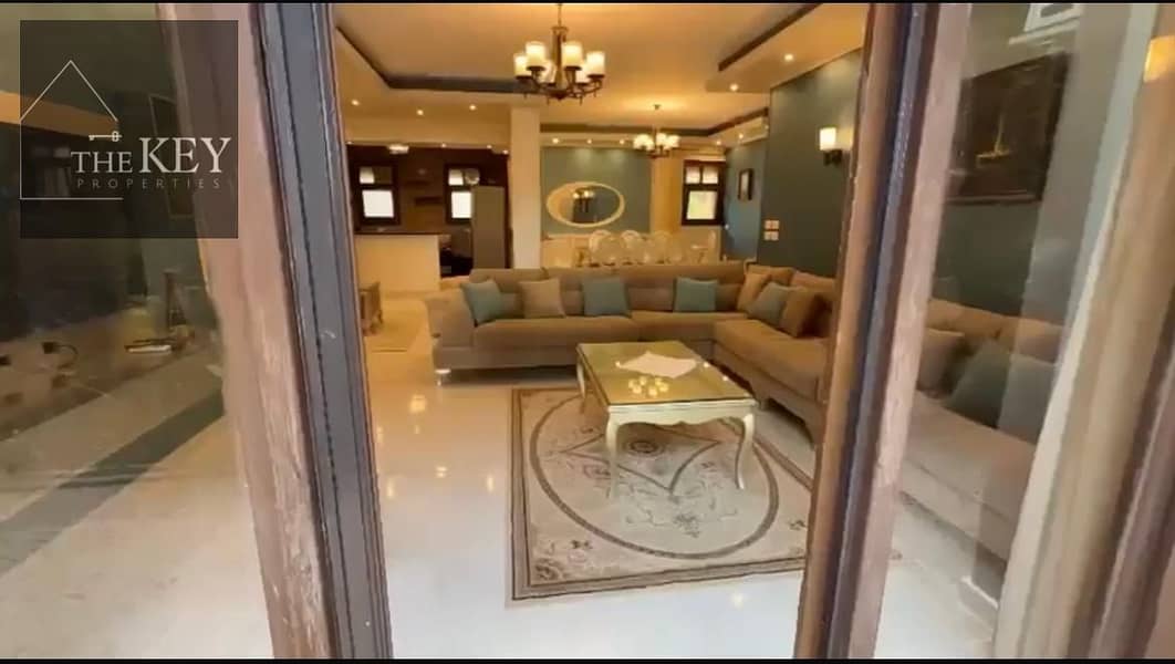 5 03b36cbe-8628-4ef7-9e27-986e53829eb0. jpg