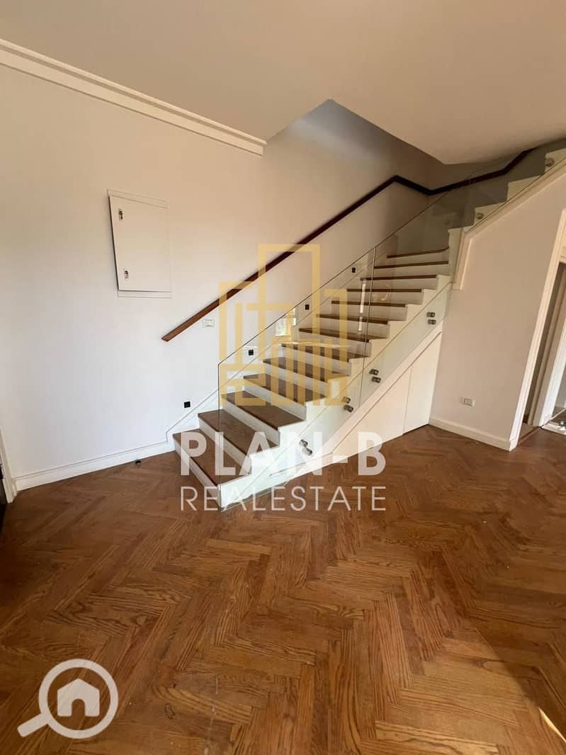 2 e7bf1975-616d-4a8d-a456-700ec6172121. jpeg