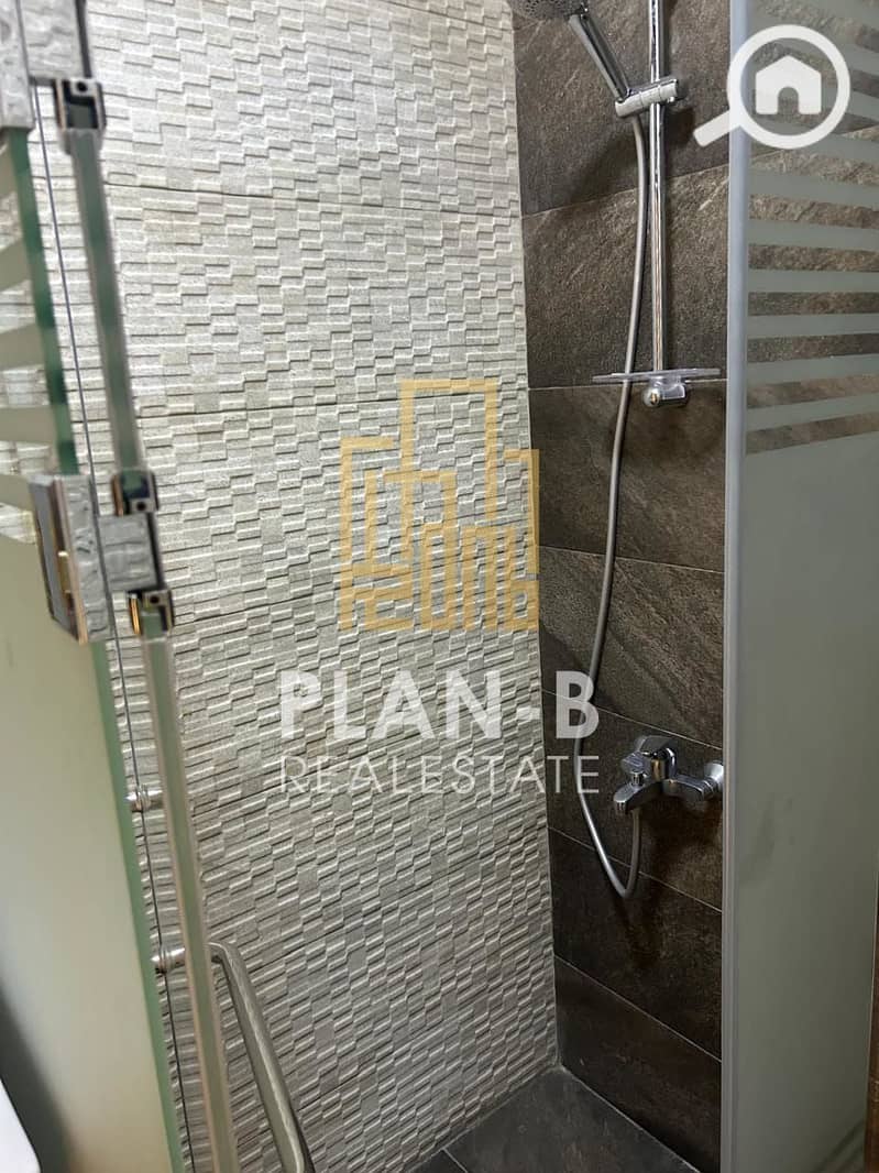 5 03a56d21-e5cf-4ddb-9032-a4cc5767b780. jpeg