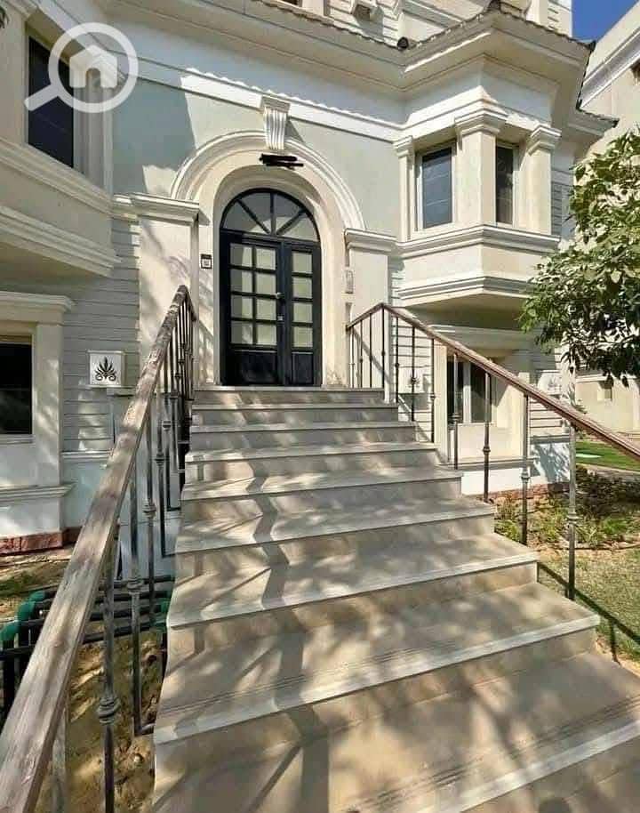 10 WhatsApp Image 2025-11-07 at 08.46. 47_a84cba1a. jpg