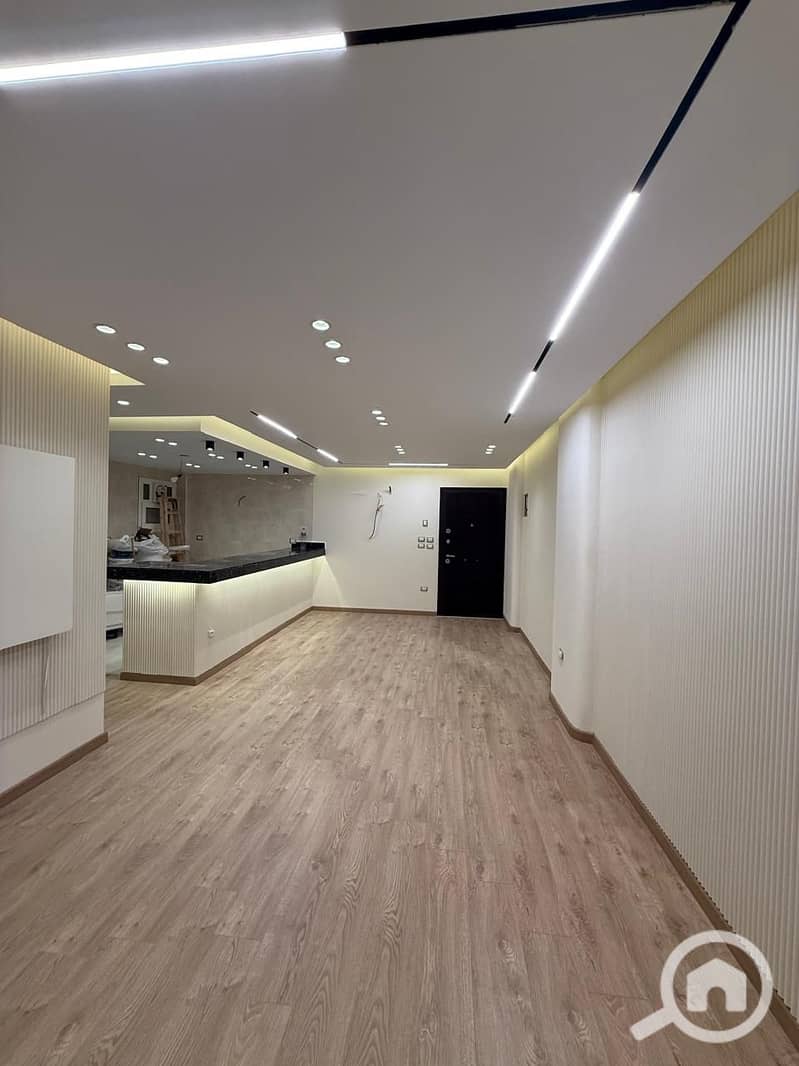 17 32a14de5-e4e7-4fe7-a4ae-b4af512cdf48. jpg