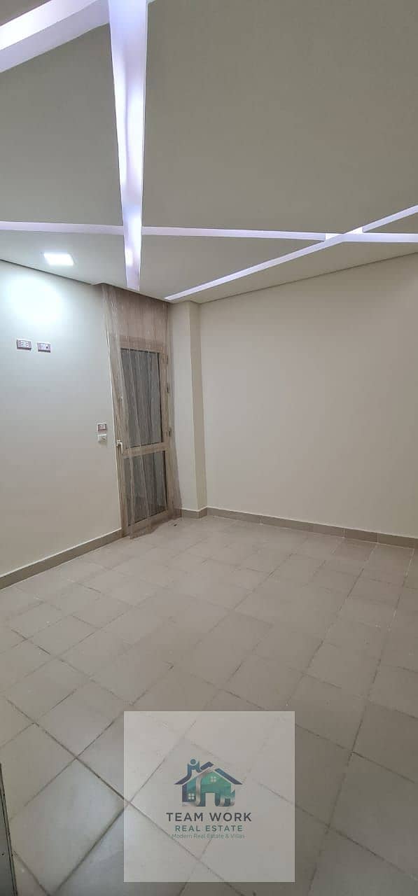 3 WhatsApp Image 2025-11-08 at 7.06. 41 PM. jpeg