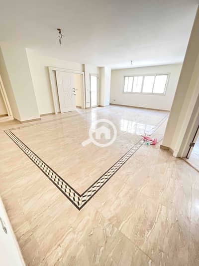 3 Bedroom Flat for Rent in Laurent, Alexandria - IMG_4942. jpg