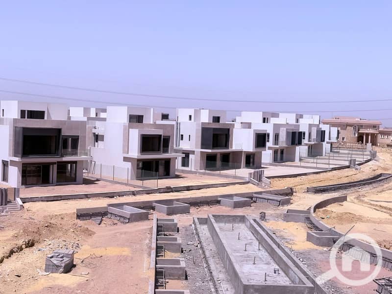 5 WhatsApp Image 2025-10-23 at 2.37. 00 PM (1). jpeg