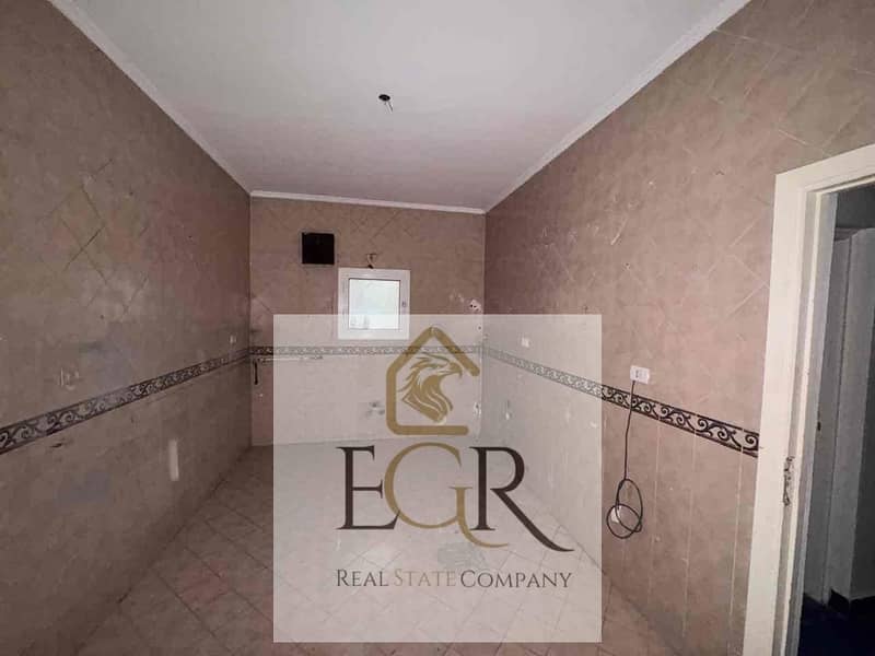 16 e4c796f3-92db-44be-b76f-fcbcaa8690bb. jpg