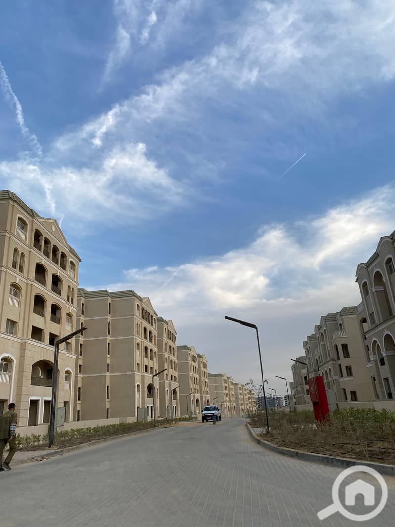 9 WhatsApp Image 2025-10-16 at 13.18. 08_acf2e00f. jpg