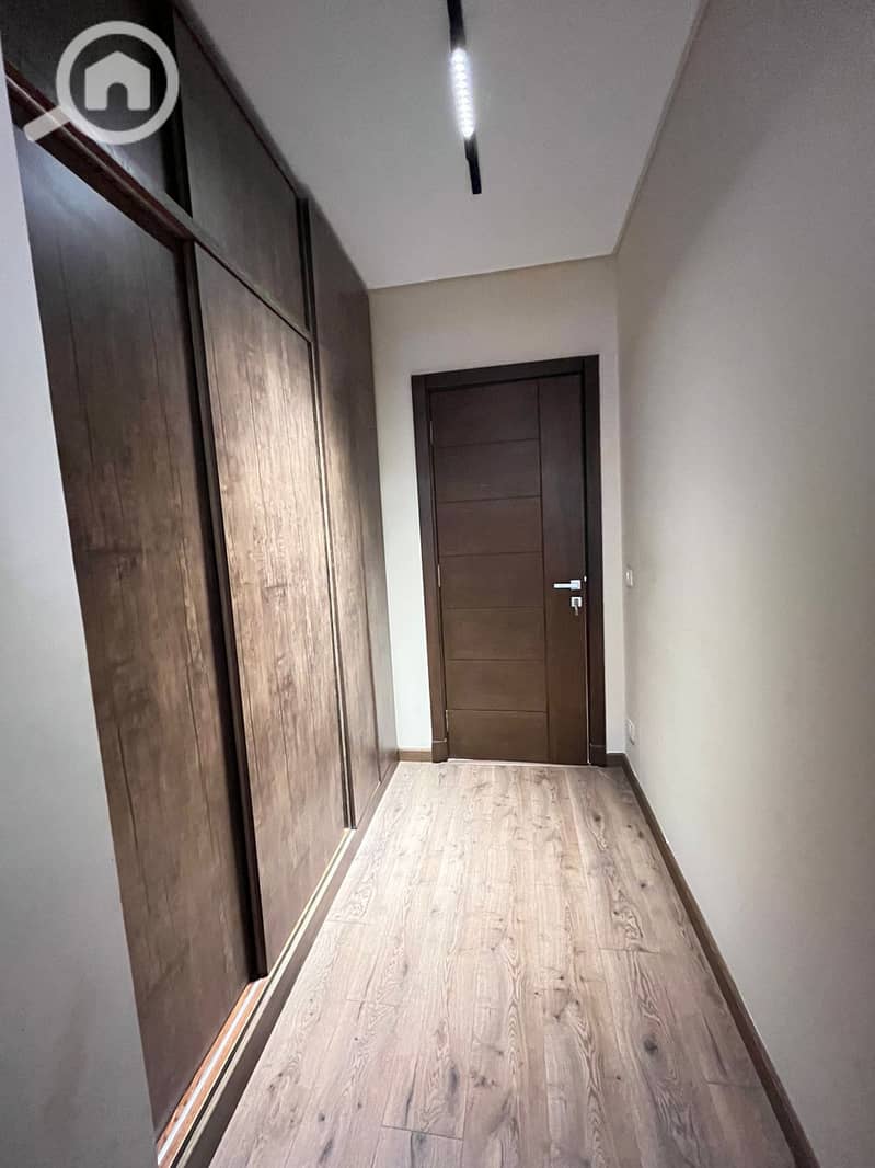 4 WhatsApp Image 2025-11-06 at 3.18. 53 PM. jpeg