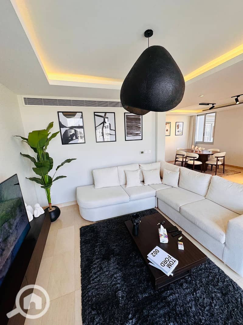 10 WhatsApp Image 2025-11-06 at 11.00. 49 PM. jpeg