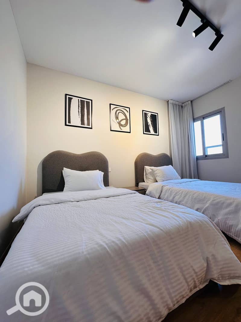 20 WhatsApp Image 2025-11-06 at 11.00. 42 PM. jpeg