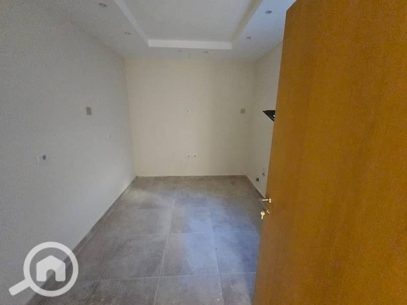 4 WhatsApp Image 2025-10-13 at 2.05. 58 PM (5). jpeg