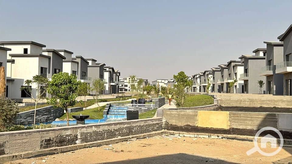 8 564200223_2287211045075130_2697521068777105705_n. jpg