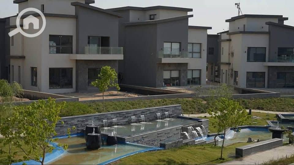 11 567006745_842624351754292_1525870047672607405_n. jpg