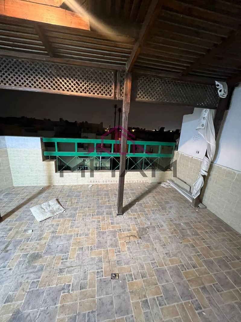 7 photo_5794055146420505760_y. jpg