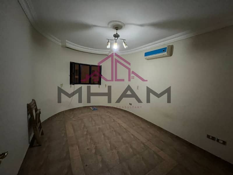 20 photo_5794055146420505776_y. jpg