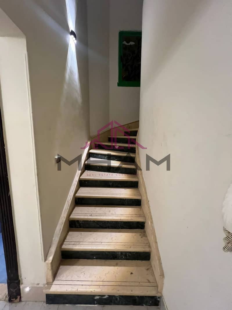 21 photo_5794055146420505777_y. jpg