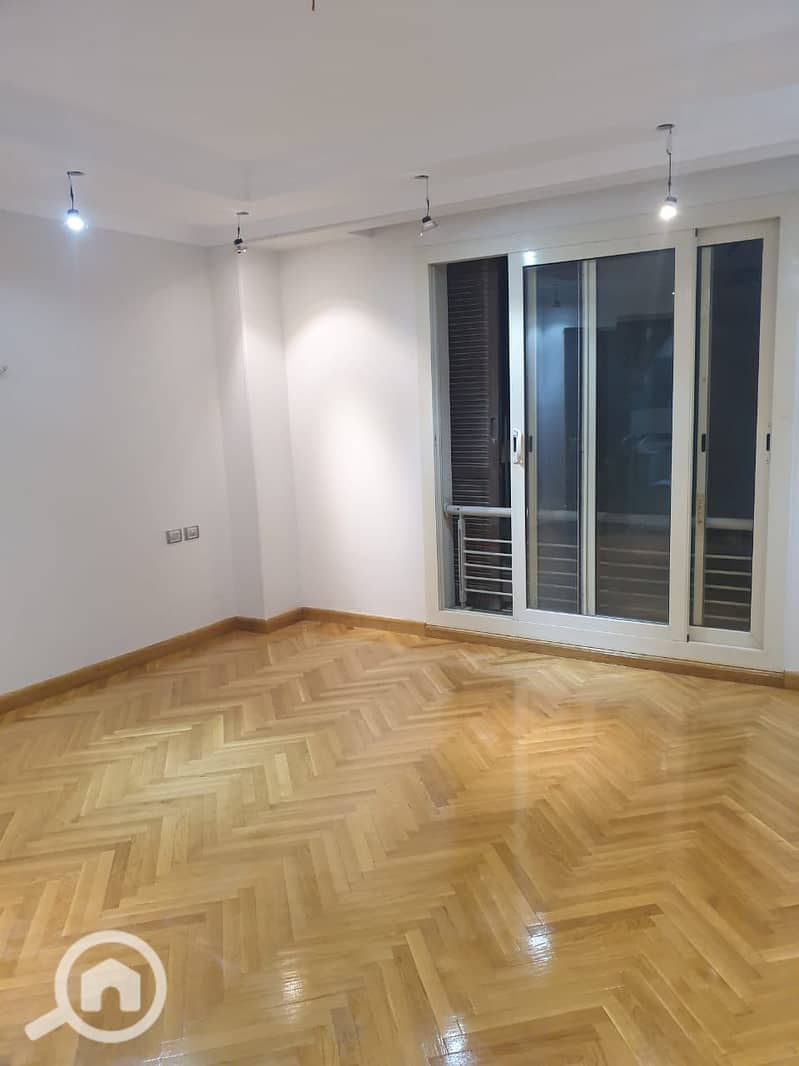 6 1f960574-9fc6-4582-967f-90ed6466e6eb. jpg