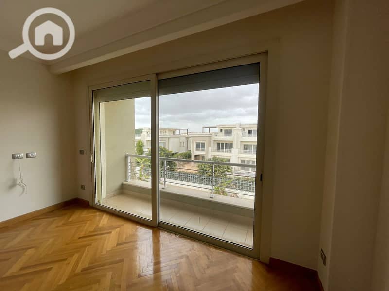 15 b0e3ba3e-2883-436e-9870-ae12c7631c6f. jpg