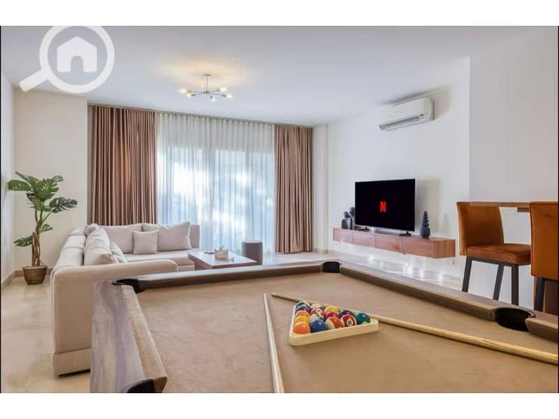 4 e3157a82-26d7-4b7e-ab62-7124d8ed7392. jpg