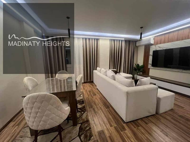 12 0dd8bb70-edf8-4f5b-b4cc-6167607e2fe9. jpg