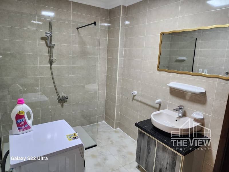 9 WhatsApp Image 2025-11-04 at 10.06. 01_0bf56e77. jpg