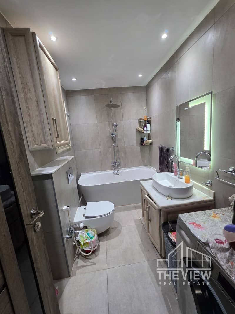 6 WhatsApp Image 2025-10-25 at 21.24. 33_92ed1889 - Copy. jpg