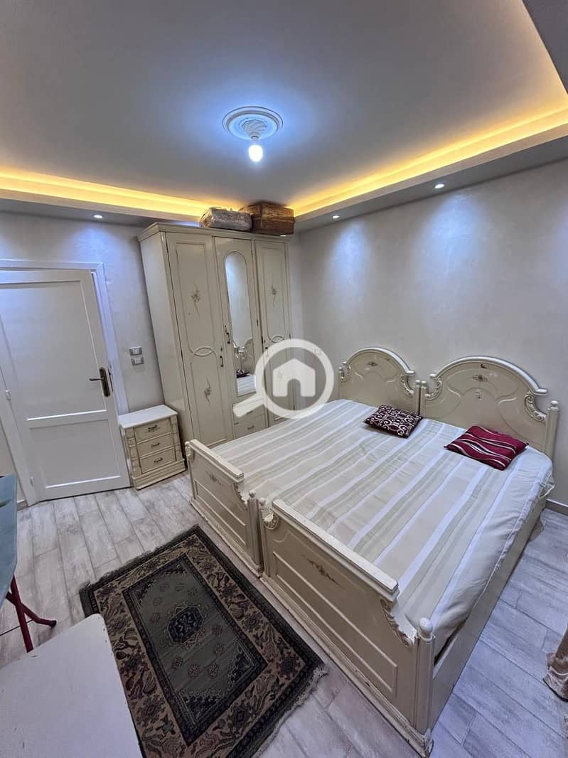 7 fd528fb4-557f-4870-a8ff-659a01fdb9a3. jpeg