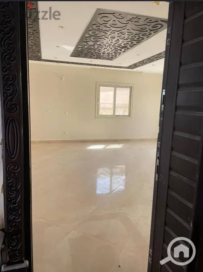 8 WhatsApp Image 2025-11-06 at 4.37. 27 PM. jpeg