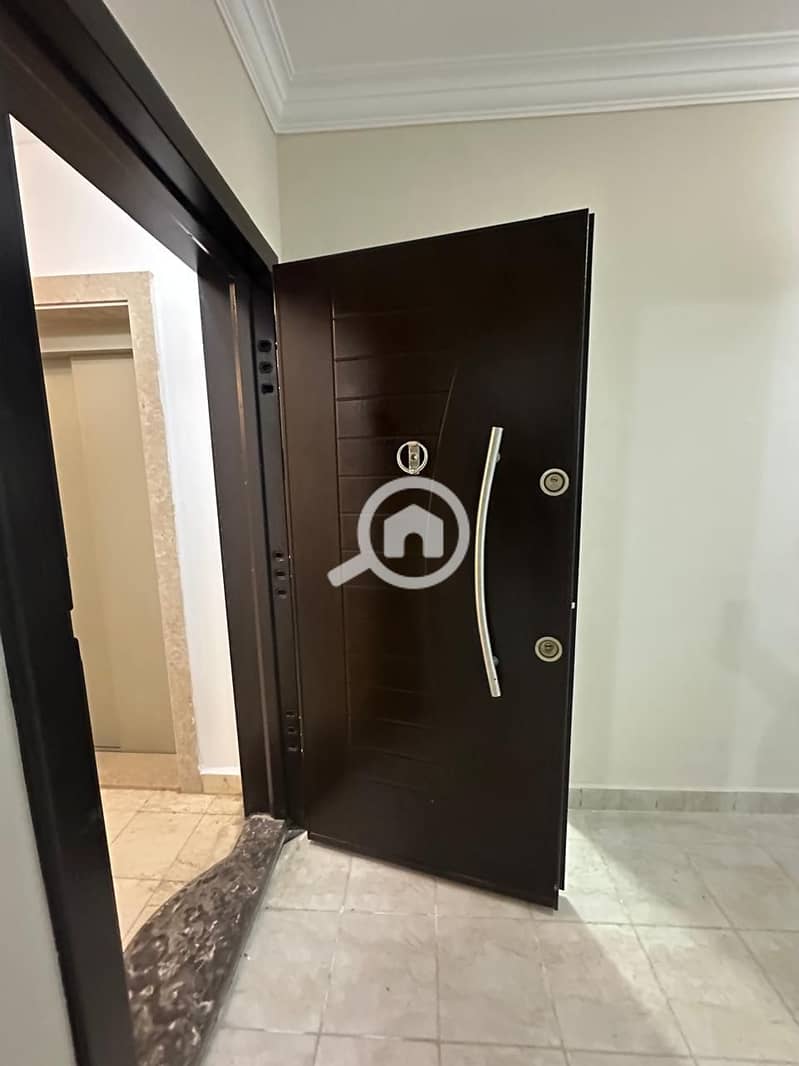 11 e59c4469-b737-4d9b-a4d2-dedeef99094d. jpeg