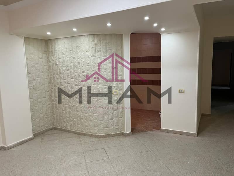 11 photo_5794225291549936509_y. jpg