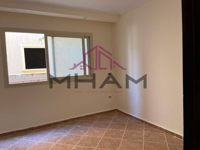 19 photo_5794225291549936521_y. jpg