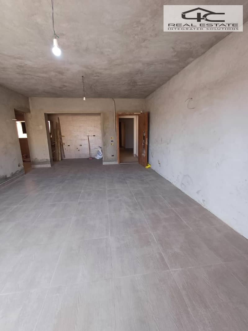 3 WhatsApp Image 2025-11-06 at 00.41. 04. jpeg