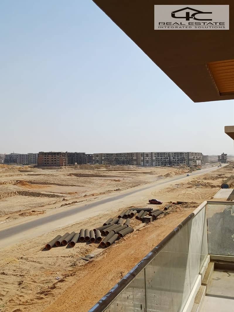 4 WhatsApp Image 2025-11-07 at 01.44. 50. jpeg